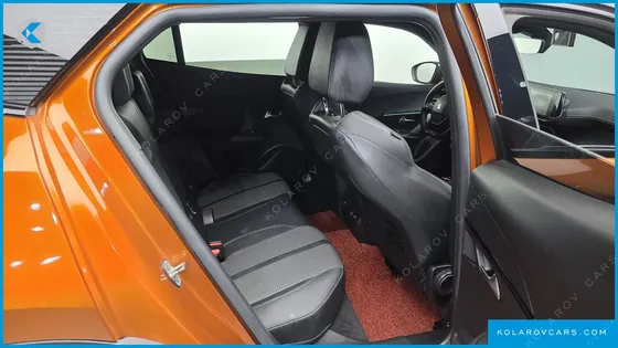 PEUGEOT 2008 EV GT