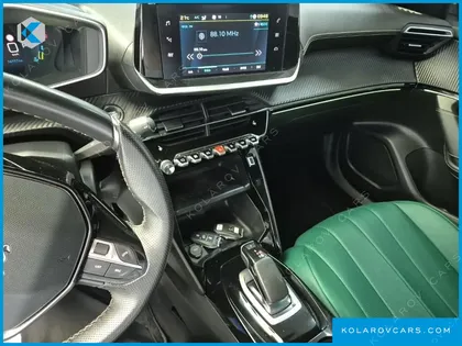 PEUGEOT 2008 EV GT