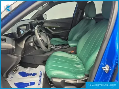PEUGEOT 2008 EV GT
