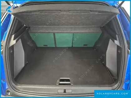 PEUGEOT 2008 EV GT