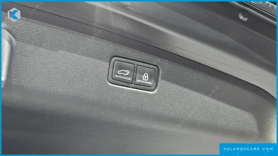 GENESIS GV70 2.5T GASOLINE 2WD