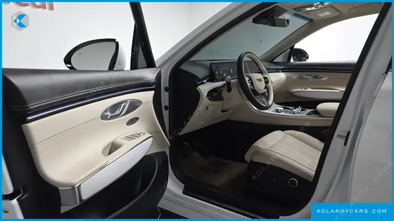 GENESIS GV70 2.5T GASOLINE 2WD
