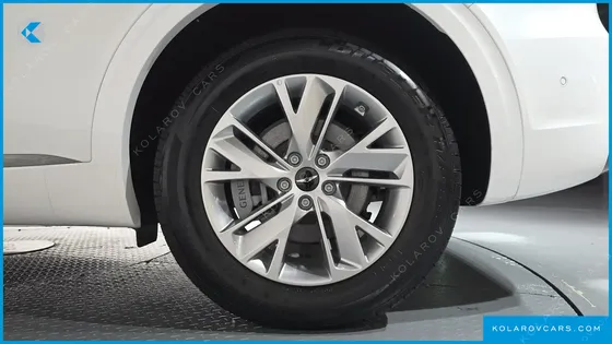GENESIS GV70 2.5T GASOLINE 2WD