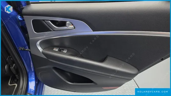 GENESIS G70 2.0T AWD