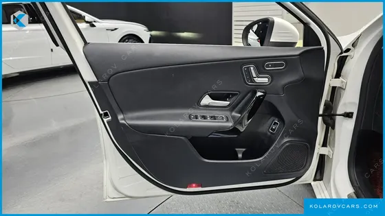 MERCEDES A-CLASS A250 4MATIC SEDAN