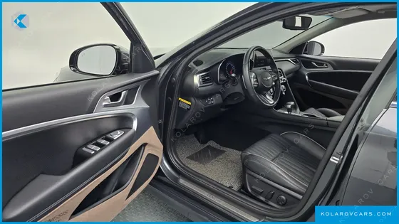 GENESIS G70 2.0T AWD