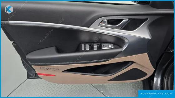 GENESIS G70 2.0T AWD
