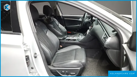 GENESIS G70 2.0T AWD