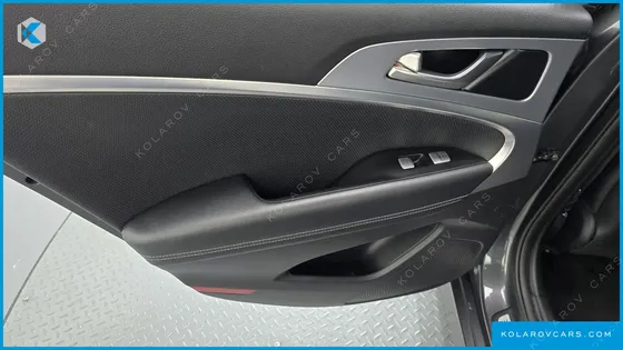 GENESIS G70 2.0T AWD