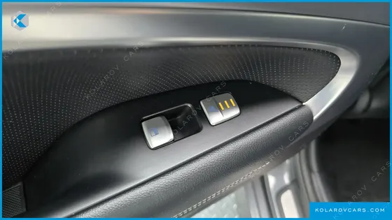 GENESIS G70 2.0T AWD