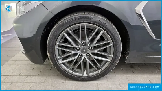 GENESIS G70 2.0T AWD