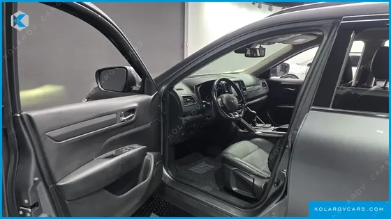 RENAULT KOREA QM6 (KOLEOS) 2.0 LPE LE SIGNATURE 2WD