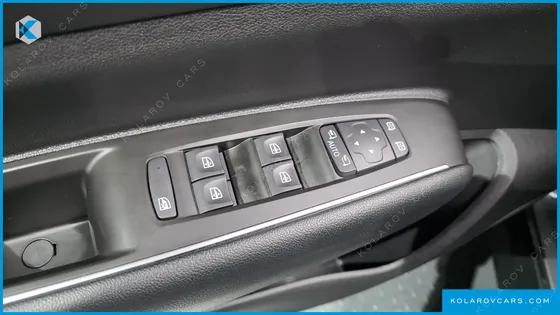 RENAULT KOREA QM6 (KOLEOS) 2.0 LPE LE SIGNATURE 2WD