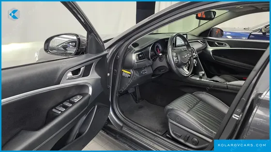 GENESIS G70 2.0T AWD
