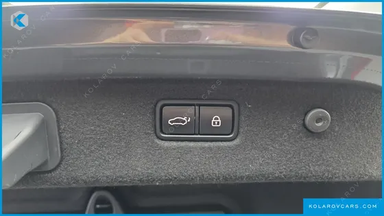 GENESIS G70 2.0T AWD