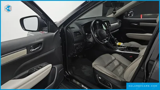RENAULT KOREA QM6 (KOLEOS) 2.0 LPE PREMIERE 2WD