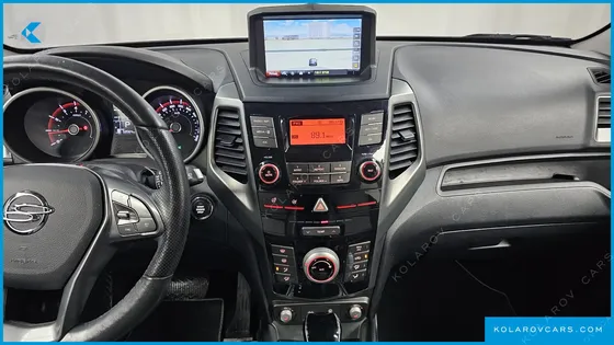 KGM - SSANGYONG TIVOLI VX 2WD