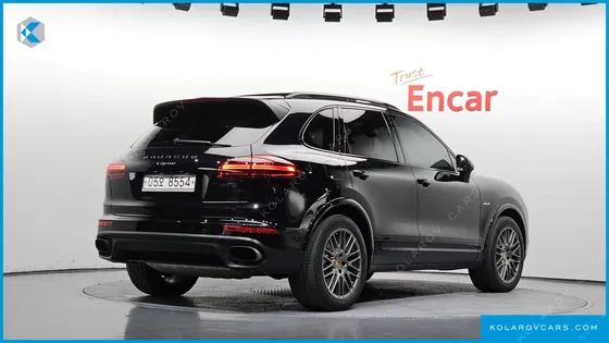 PORSCHE CAYENNE 3.0 DIESEL PLATIUM EDITION