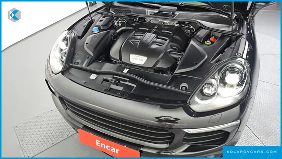 PORSCHE CAYENNE 3.0 DIESEL PLATIUM EDITION