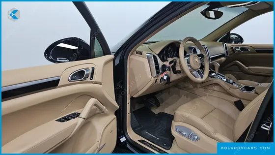 PORSCHE CAYENNE 3.0 DIESEL PLATIUM EDITION