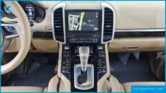 PORSCHE CAYENNE 3.0 DIESEL PLATIUM EDITION