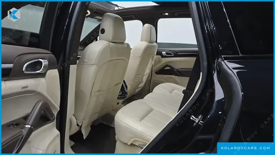 PORSCHE CAYENNE 3.0 DIESEL PLATIUM EDITION
