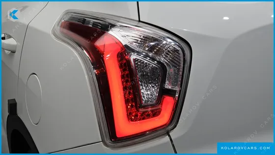 KGM - SSANGYONG TIVOLI VX 2WD