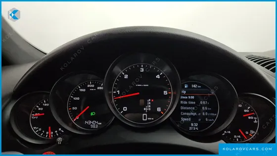 PORSCHE CAYENNE 3.0 DIESEL PLATIUM EDITION