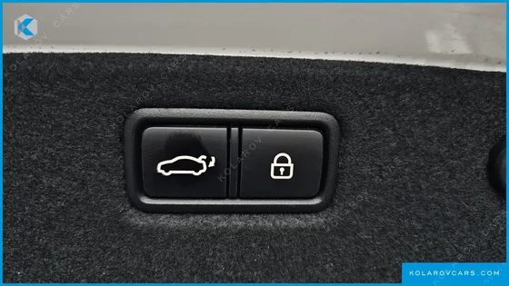 GENESIS G70 2.0T AWD