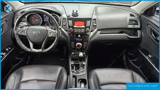 KGM - SSANGYONG TIVOLI VX 2WD