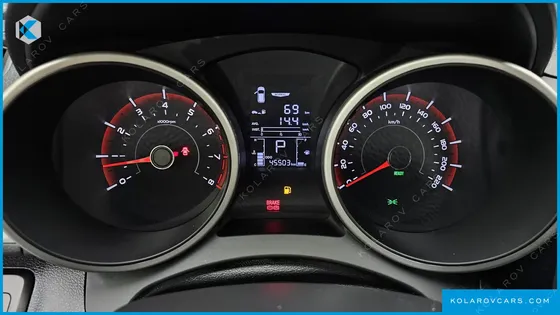 KGM - SSANGYONG TIVOLI VX 2WD
