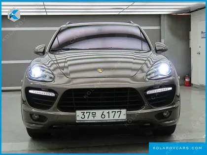 PORSCHE CAYENNE 4.8 GTS