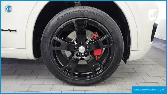 MASERATI LEVANTE 3.0 AWD GRANSPORT