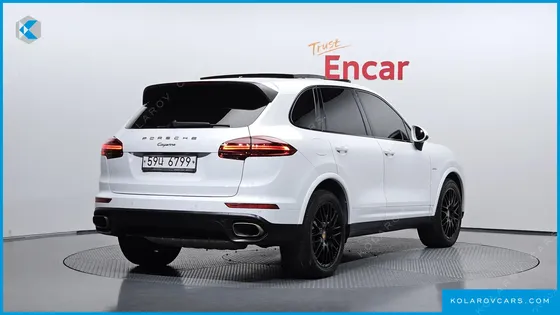 PORSCHE CAYENNE 3.0 DIESEL PLATIUM EDITION