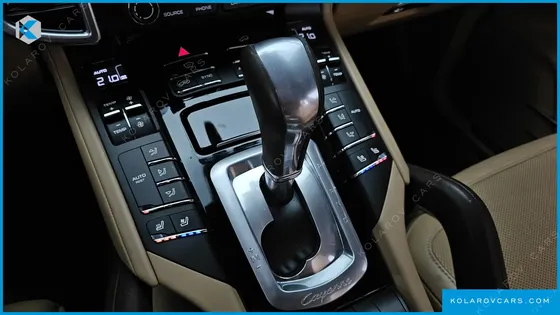 PORSCHE CAYENNE 3.0 DIESEL PLATIUM EDITION