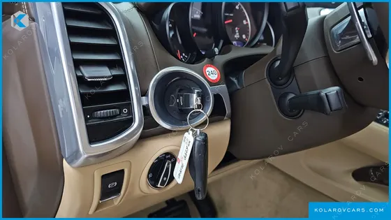 PORSCHE CAYENNE 3.0 DIESEL PLATIUM EDITION