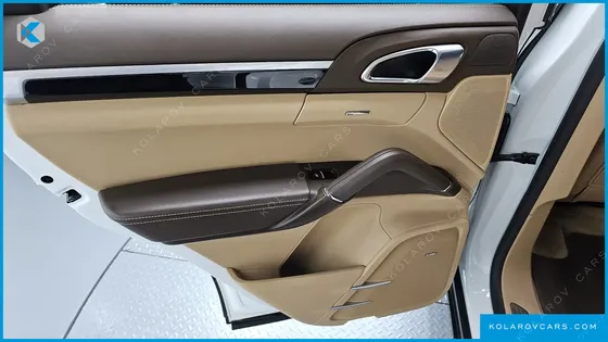 PORSCHE CAYENNE 3.0 DIESEL PLATIUM EDITION