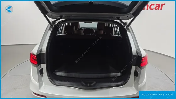RENAULT KOREA QM6 (KOLEOS) 2.0 LPE RE SIGNATURE 2WD