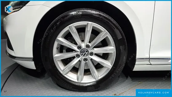 VOLKSWAGEN PASSAT 2.0 TDI PREMIUM