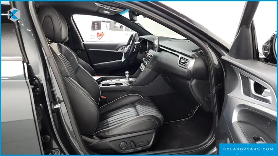 GENESIS G70 3.3T SPORT AWD