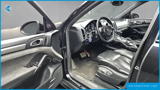 PORSCHE CAYENNE 4.8 GTS