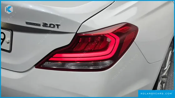 GENESIS G70 2.0T AWD