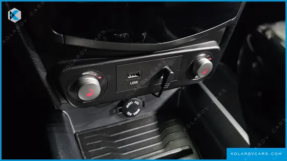 KGM - SSANGYONG TIVOLI VX 2WD