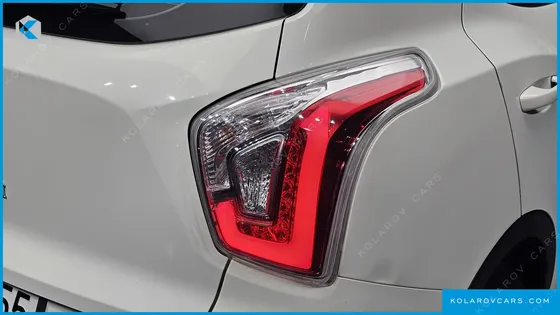 KGM - SSANGYONG TIVOLI VX 2WD