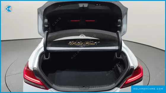 GENESIS G70 2.0T AWD