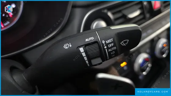 GENESIS G70 2.0T AWD