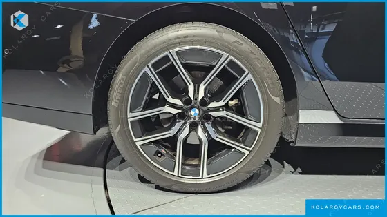 BMW 7 SERIES 740I SDRIVE M SPORT