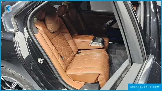 BMW 7 SERIES 740I SDRIVE M SPORT
