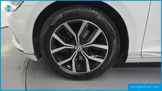 VOLKSWAGEN PASSAT 2.0 TDI PREMIUM