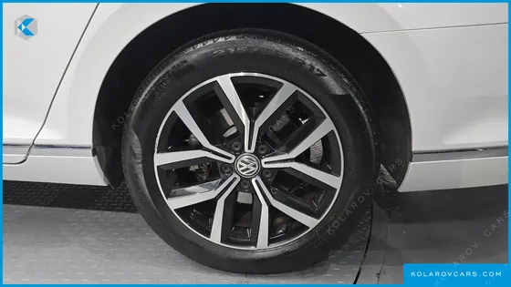 VOLKSWAGEN PASSAT 2.0 TDI PREMIUM